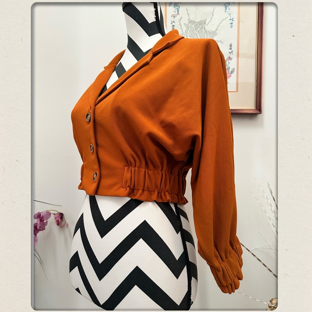 Forever 21 Vibrant Orange Top - Picture 4 of 9